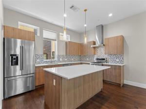 MLS #21065874 image #0