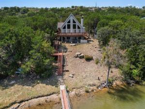 MLS #21066132 image #0