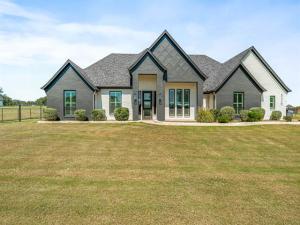 MLS #21067223 image #0