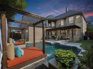 MLS #21067695 image #0