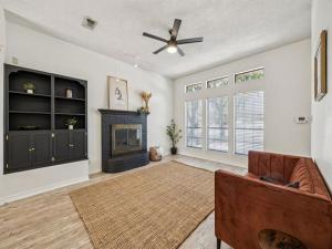 MLS #21067812 image #0