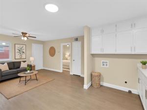 MLS #21068060 image #0