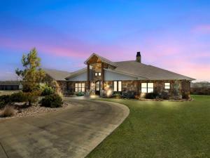 MLS #21068660 image #0