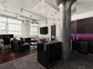 MLS #21068827 image #0