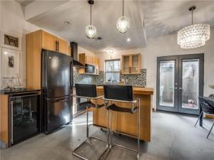 MLS #21069423 image #0