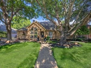 MLS #21070040 image #0