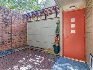 MLS #21070065 image #0