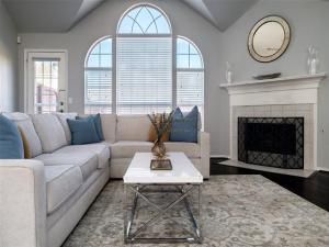 MLS #21070178 image #0