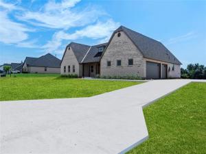 MLS #21070196 image #0