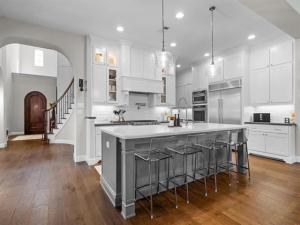 MLS #21070551 image #0