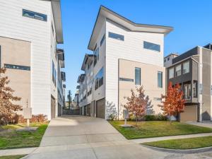 MLS #21071101 image #0