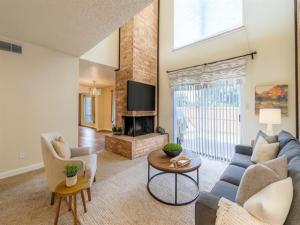 MLS #21071347 image #0