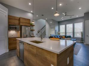 MLS #21046419 image #0