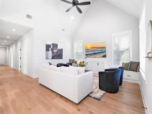 MLS #21074194 image #0