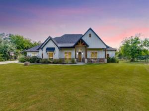 MLS #21074211 image #0