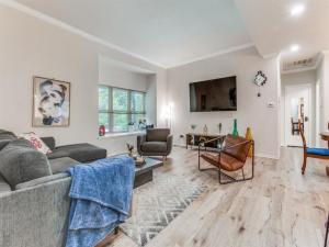 MLS #21077196 image #0