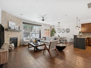 MLS #21080038 image #0