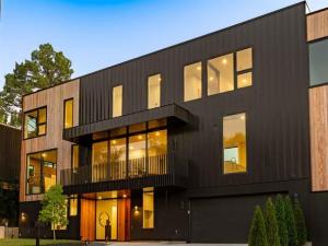 MLS #21080277 image #0