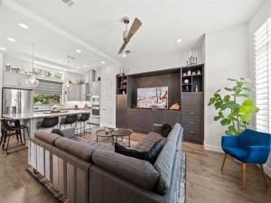 MLS #21082131 image #0