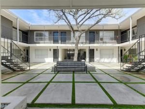 MLS #21082847 image #0