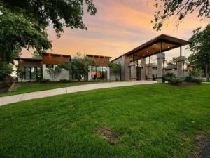 MLS #21086445 image #0