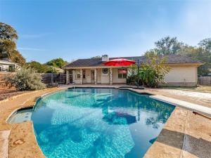 MLS #21088026 image #0