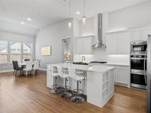 MLS #21088100 image #0