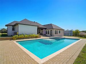 MLS #21089610 image #0