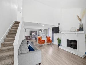 MLS #21090820 image #0