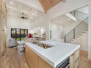 MLS #21092288 image #0