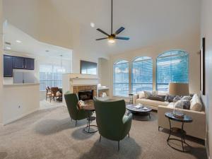 MLS #21092700 image #0