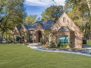 MLS #21093947 image #0