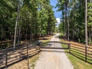 MLS #21094410 image #0