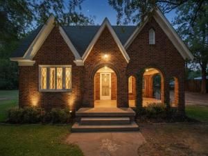 MLS #21095026 image #0