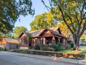 MLS #21095885 image #0