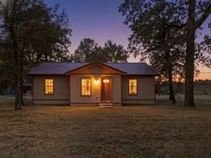 MLS #21096732 image #0