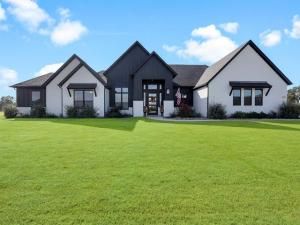 MLS #21097728 image #0