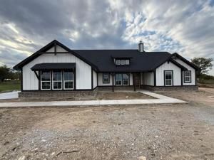 MLS #21098047 image #0