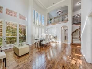 MLS #21098631 image #0