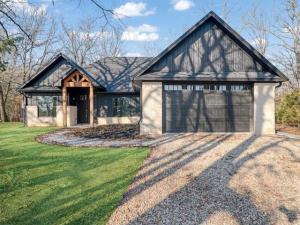 MLS #21099155 image #0