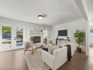 MLS #21100159 image #0