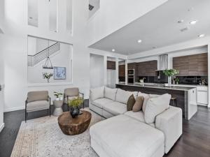 MLS #21102564 image #0