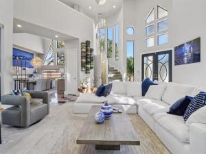 MLS #21103072 image #0