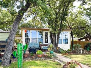 MLS #21103541 image #0