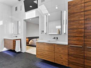 MLS #20963857 image #0