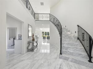 MLS #21113322 image #0