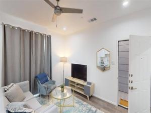 MLS #21113389 image #0