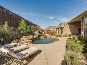 MLS #21116711 image #0