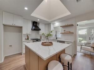 MLS #21130556 image #0