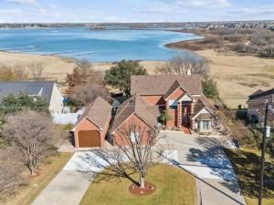 MLS #21136857 image #0